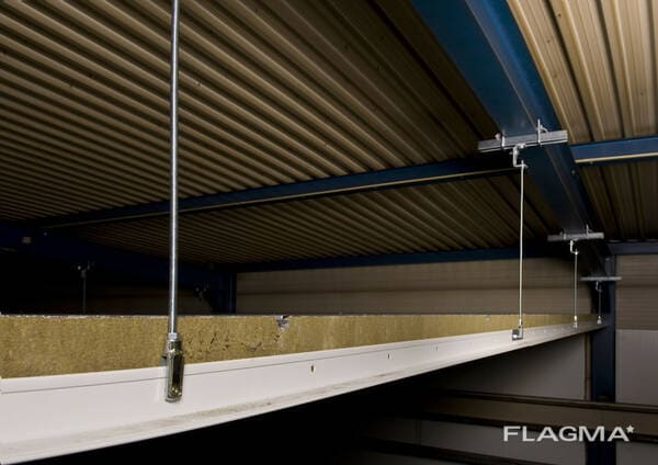 Підвісна стеля з сендвіч панелей